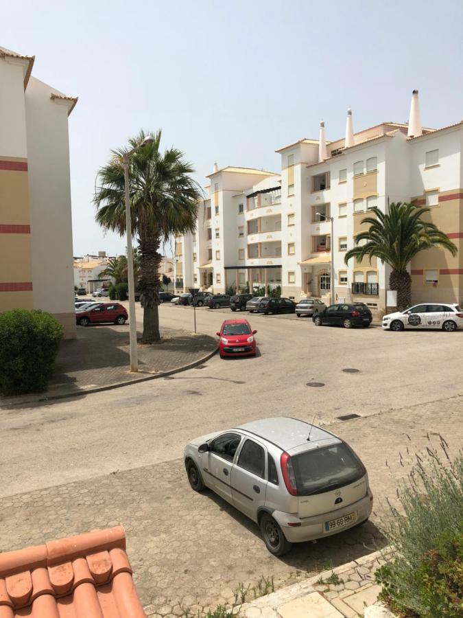 Olinda's 2 Bedroom Apartamento Lagos